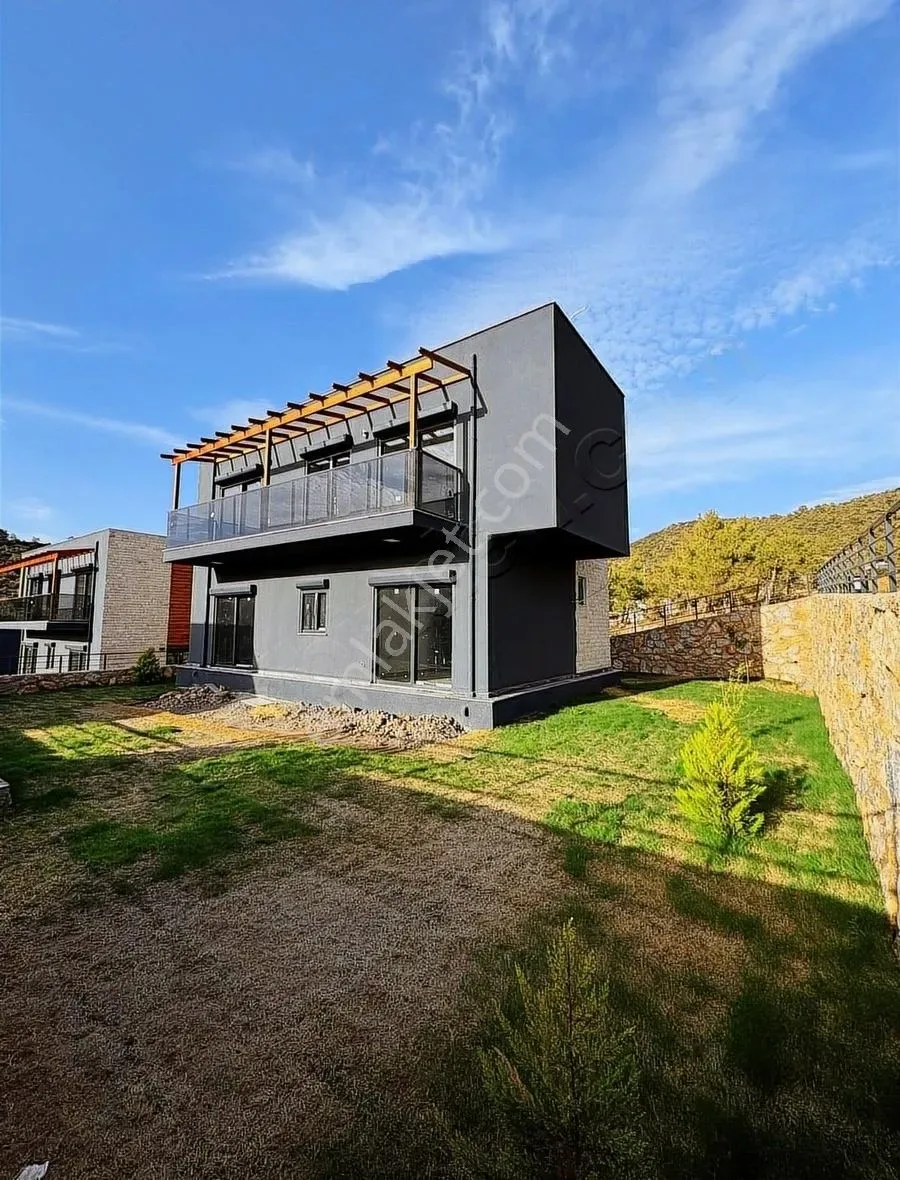 Kıyıkışlacık'ta Mükemmel Müstakil Villa