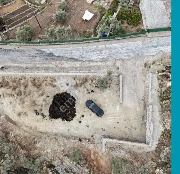Çamlıyurtta Eşsiz Manzaralı Asfalta Sıfır Köy İç