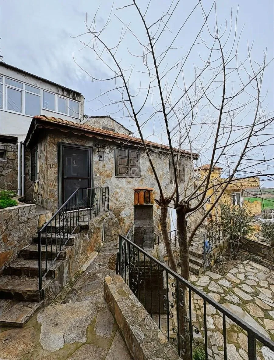 Bafa Heraklia'da Harika Lokasyonda Müstakil Taş Villa